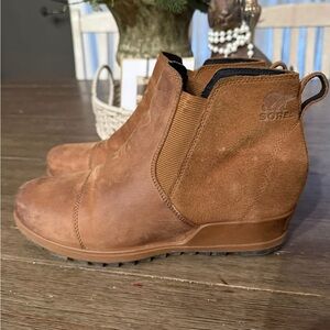 Sorel Women's Tan Ankle Booties